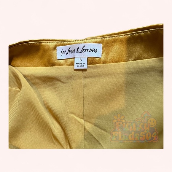 For Love & Lemons Yellow Satin Drew Shorts NWOT Chic High Waist Pleated Size S - Picture 4 of 6